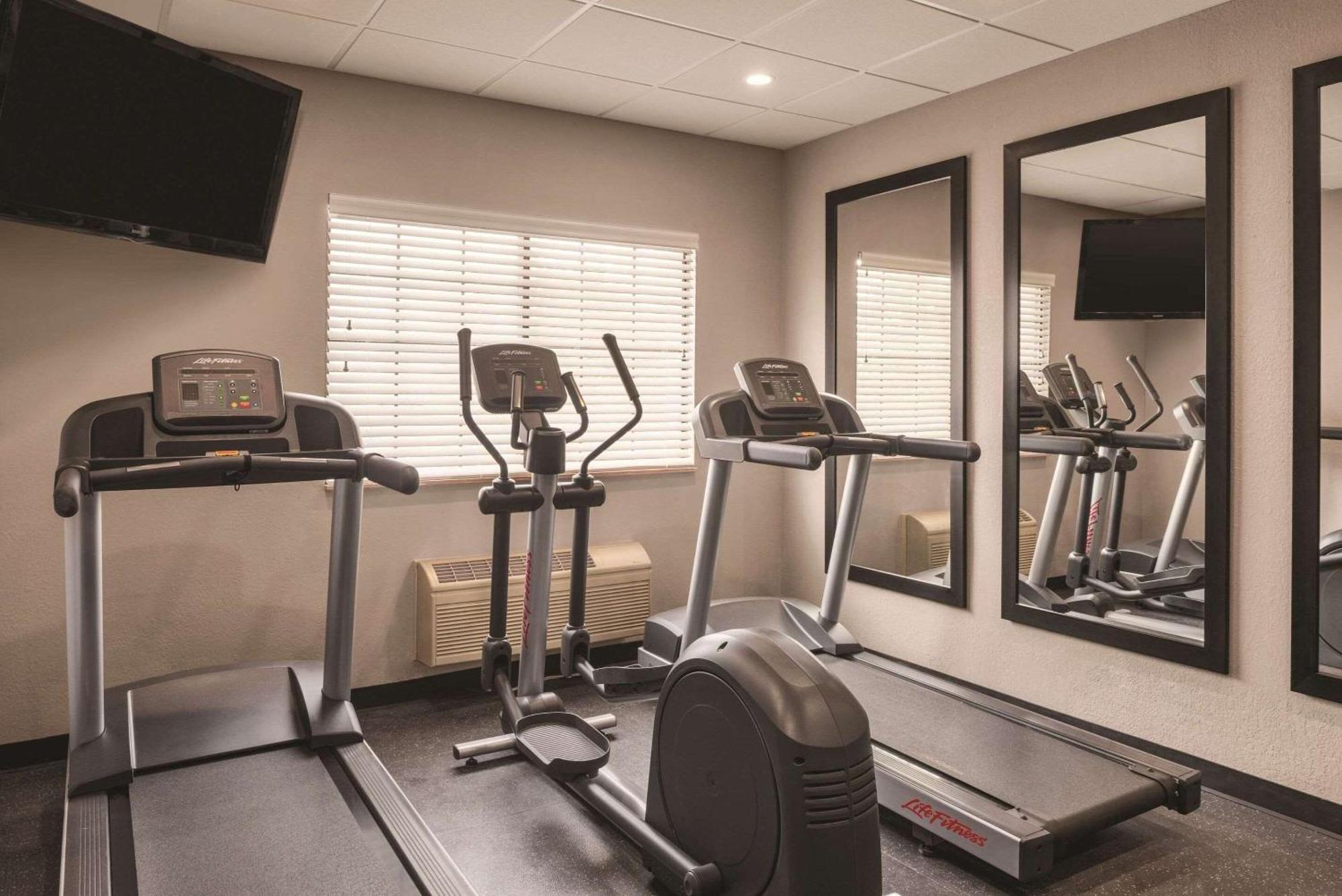 Country Inn & Suites By Radisson, Chicago-Hoffman Hoffman Estates Eksteriør bilde